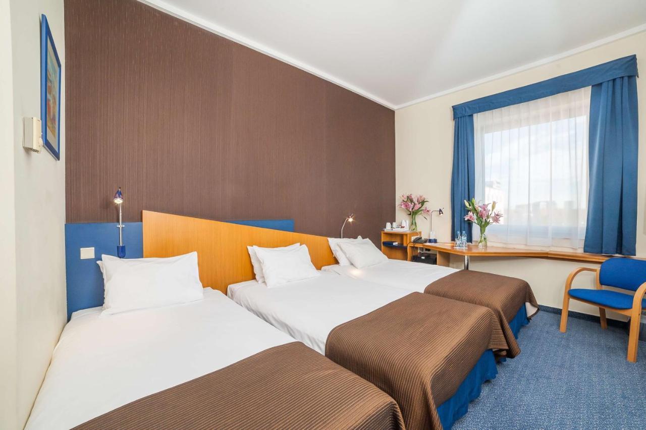 Express Krakow Hotel Krasków Eksteriør bilde