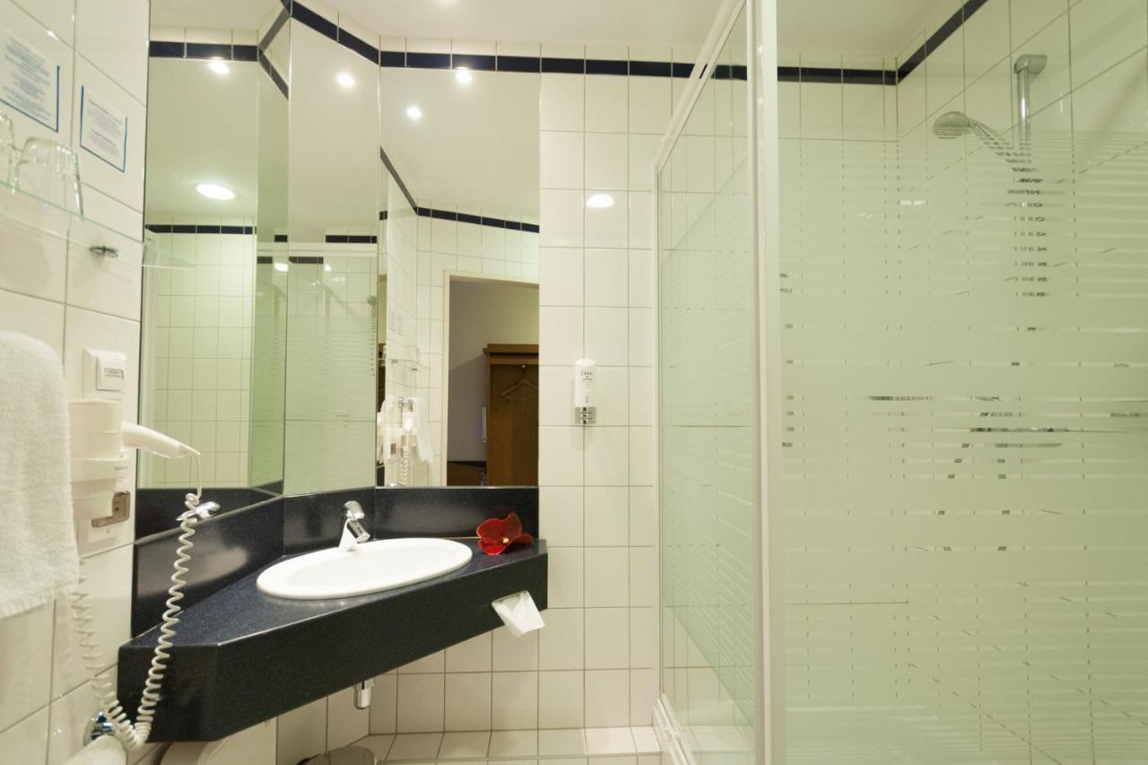 Express Krakow Hotel Krasków Eksteriør bilde